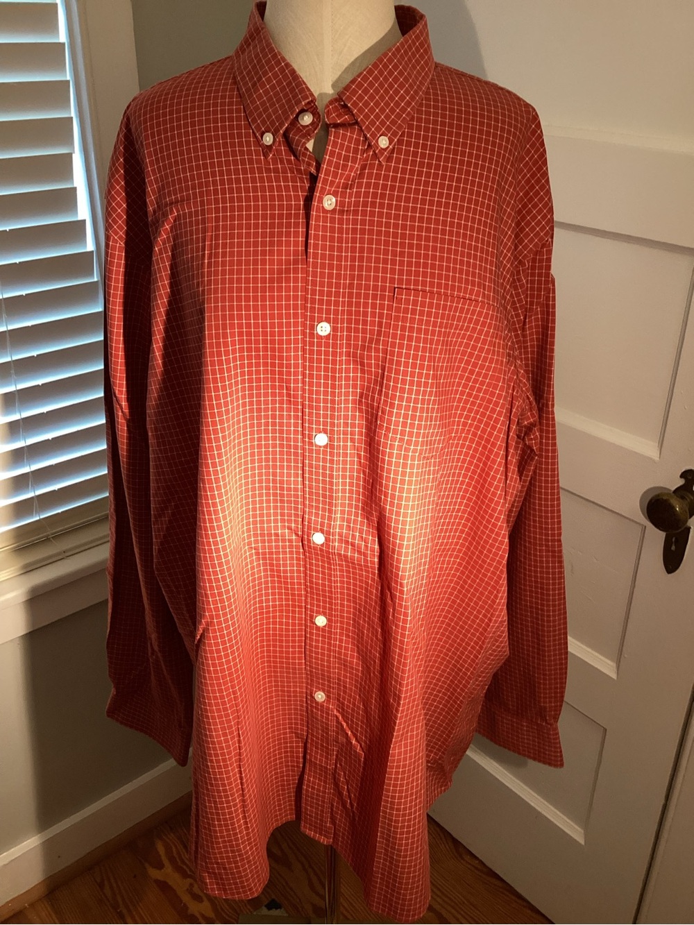 L.L. Bean NO IRON Men's Red Windowpane Button-Down Long Sleeve Shirt